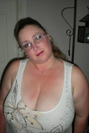 Seins de fermière rebondie — photo 8