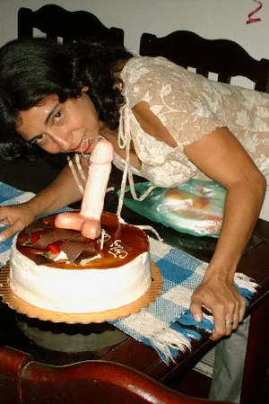 Venezuelan Woman Shows What She Has — photo 18