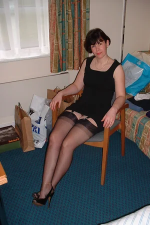 Photos Of Lady Who Took Off Panties — photo 7