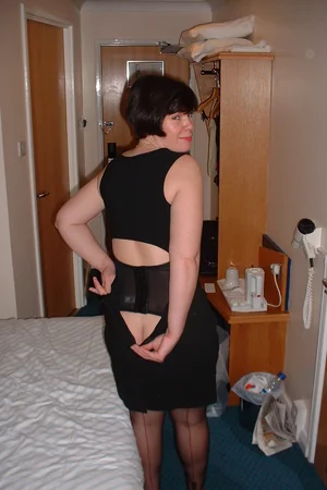 Photos Of Lady Who Took Off Panties — photo 9