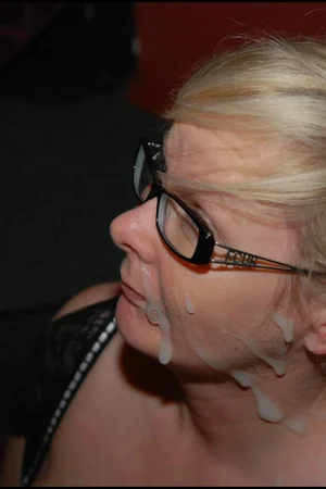 Faciales de milf con leche — foto 8
