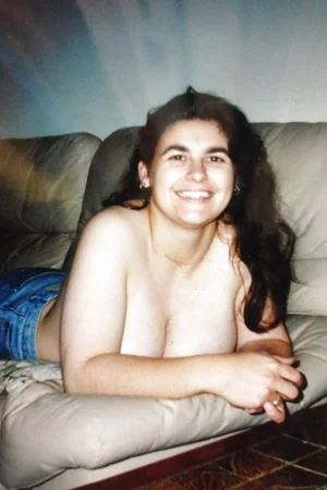 Jolie Femme Adore Sentir du Sperm sur Seins — photo 4
