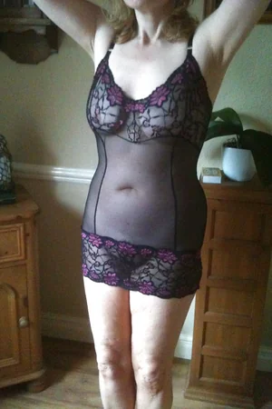 Mature Lady Rocks Tight Lingerie — photo 5