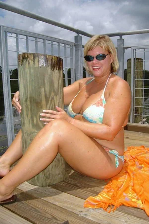 Allana gordinha nua — foto 19