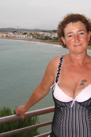 Decide di fare erotica in tarda età — foto 12