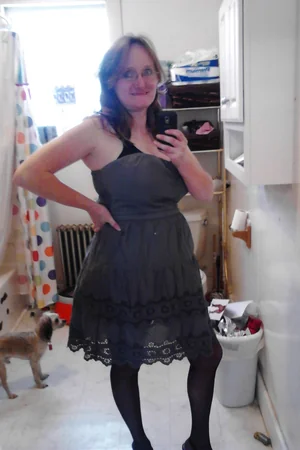 Femme pulpeuse en collants et sans — photo 10