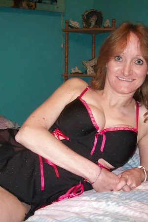 Femme pulpeuse en collants et sans — photo 15