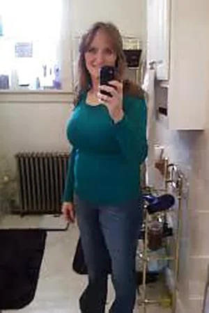 Femme pulpeuse en collants et sans — photo 8
