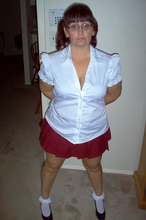 Bajo las faldas de mujeres maduras — foto 79