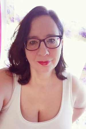 Mûre BBW montrant ses gros seins et son énorme fessier — photo 23