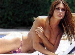 Эротические фото с итальянской красавицей без одежды - фото #65