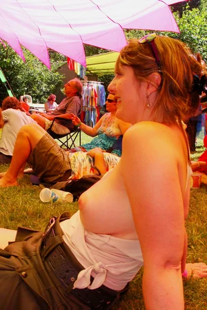 clichés érotiques uniques avec des flashs féminins accidentels — photo 77