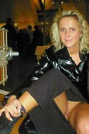 Capturas únicas de chicas sexis sin bragas — foto 86