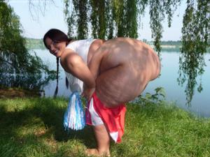 Фотографии в стиле ню очень жирной женщины с толстой жопой - фото #12
