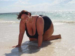 Фотографии в стиле ню очень жирной женщины с толстой жопой - фото #19