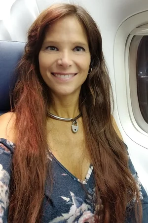 Selfies da safada peitudona Syren de Mer sem sutiã — foto 67