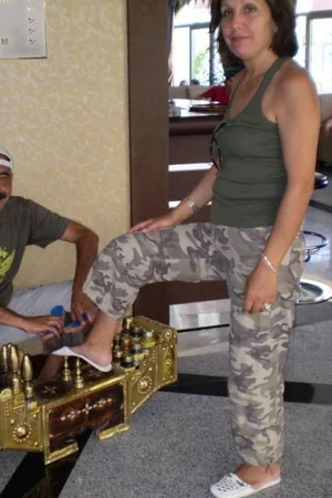 Photos piquantes d'une MILF de 50 ans sans culotte — photo 10