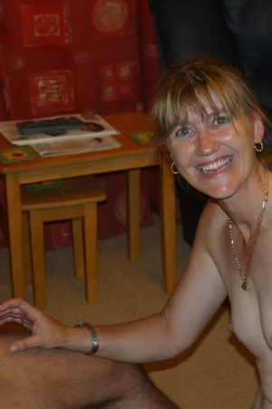Unique Sex Photos Featuring Mature Sluts — photo 27