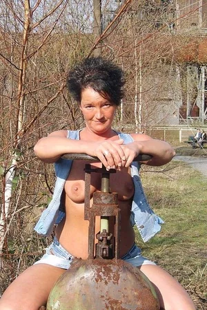 Compilation of Outdoor Flashes — photo 15
