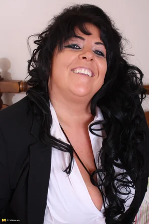 Naked Pussy of Hot Chubby Girl — photo 69