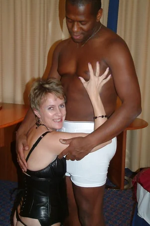 Noir amuse femme mariée — photo 6