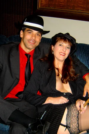 American Milf Constantly Flashes Tits — photo 9
