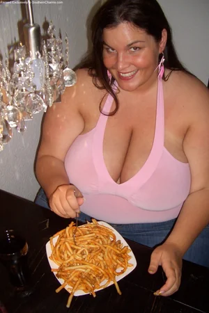 Tedesca molto formosa che posa nuda — foto 49