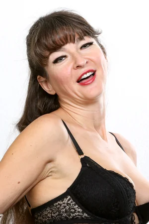 Slavic Mature Woman Doesnt Mind Spanking You — photo 19