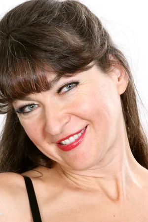 Slavic Mature Woman Doesnt Mind Spanking You — photo 2