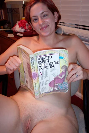 Milf bibliotecária solitária entediada no trabalho e em casa — foto 18
